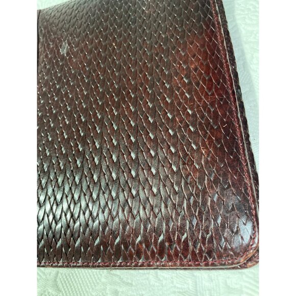 Leather Portfolio Cover Majora Full Grain Cognac Burgundy With Textured Design 1 - Picture 2 of 7